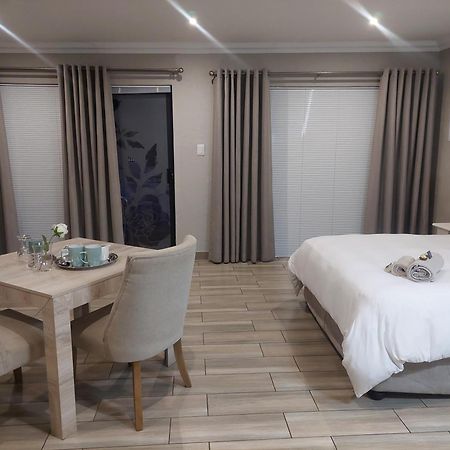 Bella Rosa Bed and Breakfast Potchefstroom Εξωτερικό φωτογραφία